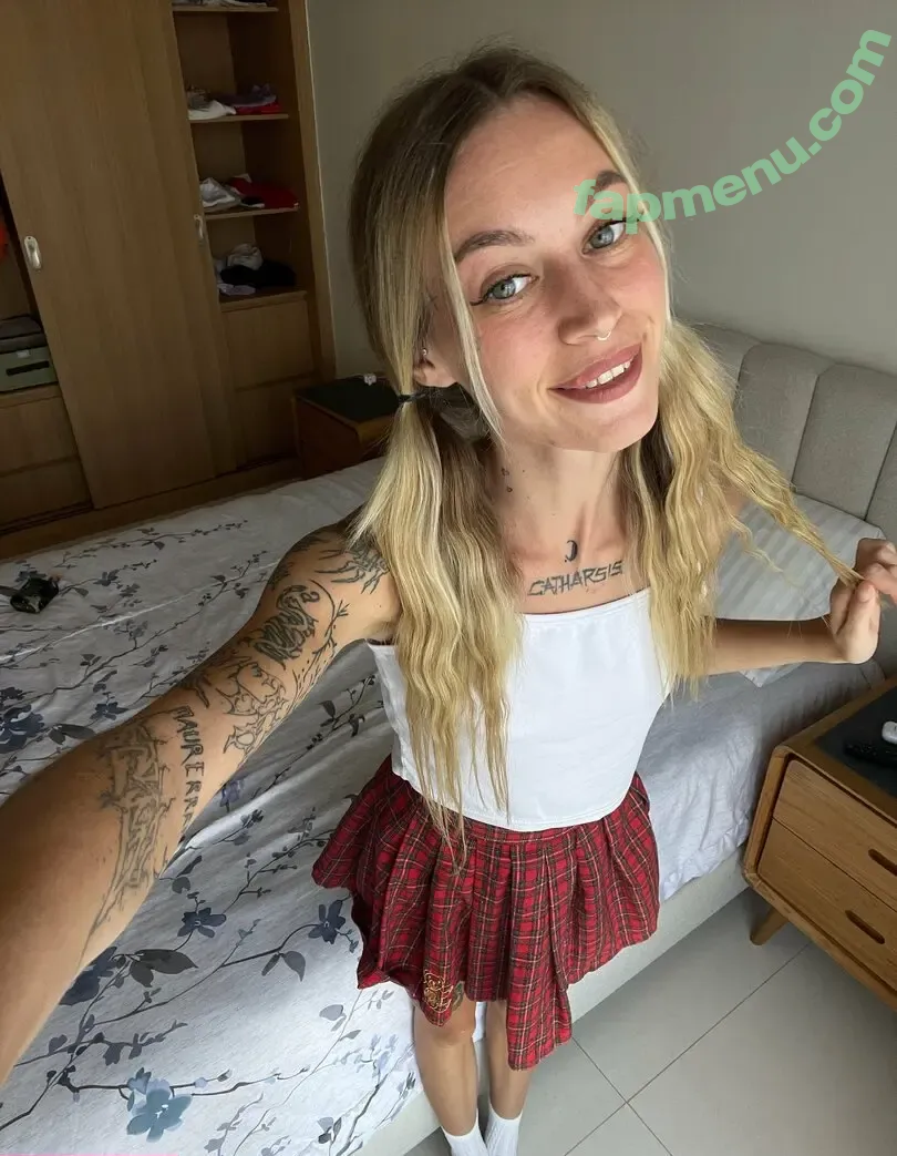 anna_katana nude photo #0112 (anna_katana__)