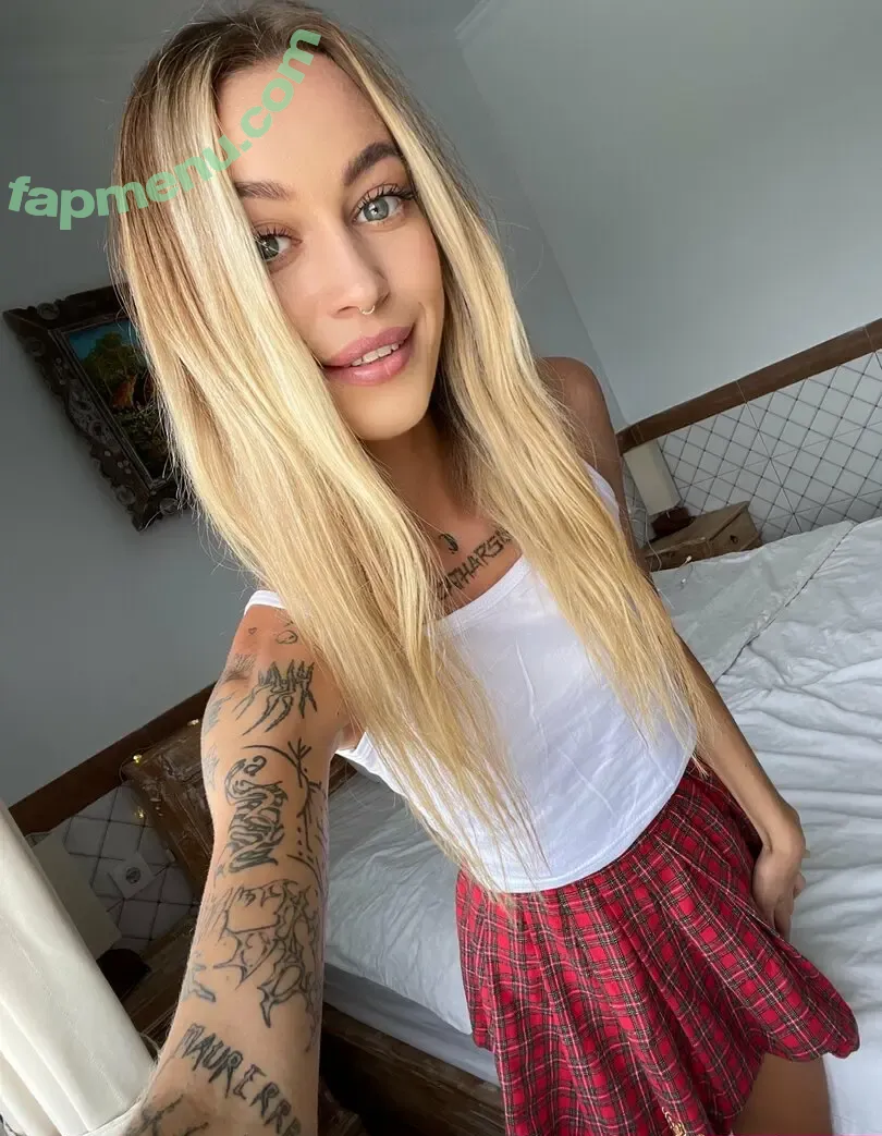 anna_katana nude photo #0123 (anna_katana__)