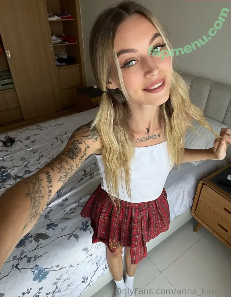 anna_katana nude photo #0132 (anna_katana__)