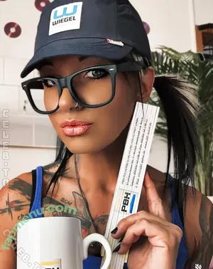 Anna-Katharina Alt / annabeatmietze / annakatharinaalt_offiziell nude photo #0038