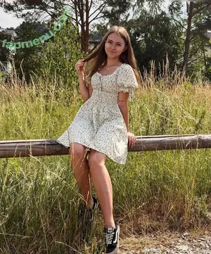 Anna Kauer / anna_kauer / anna_kauer04 nude photo #0198