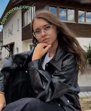 Anna Kauer / anna_kauer / anna_kauer04 nude photo #0256