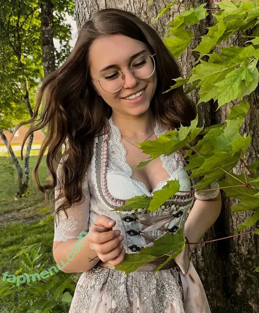 Anna Kauer nude photo #0024 (anna_kauer / anna_kauer04)