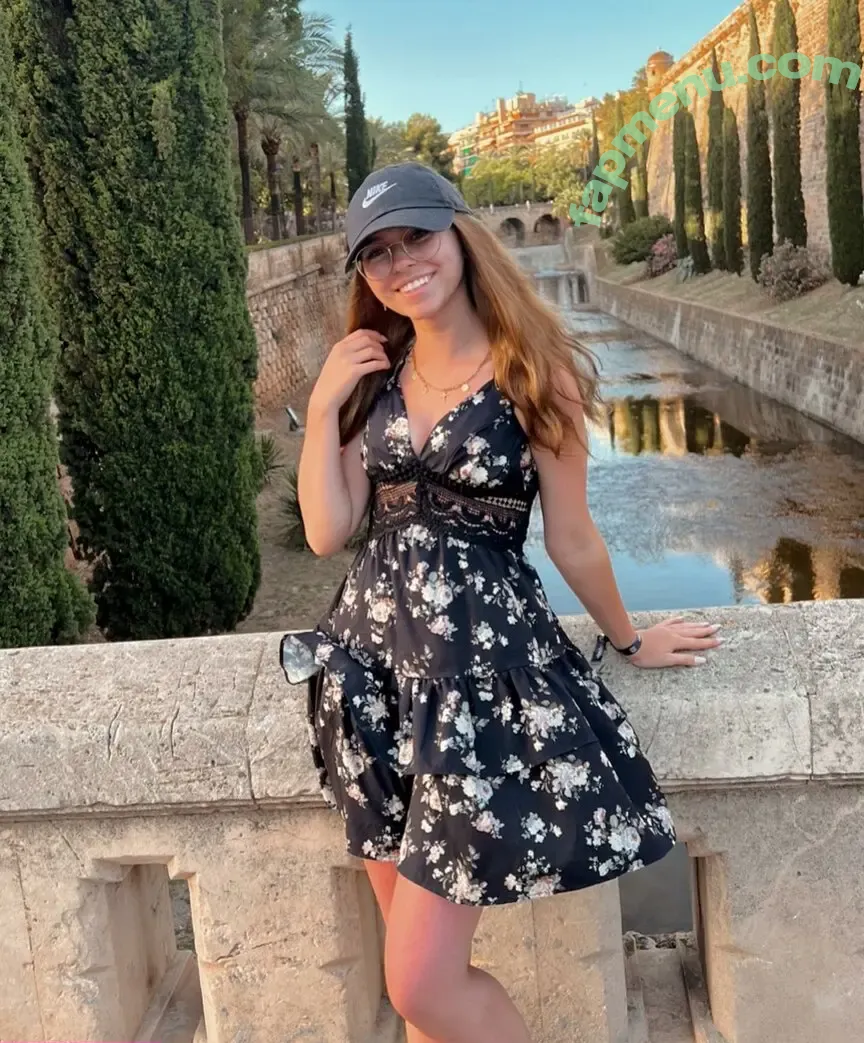 Anna Kauer nude photo #0043 (anna_kauer / anna_kauer04)