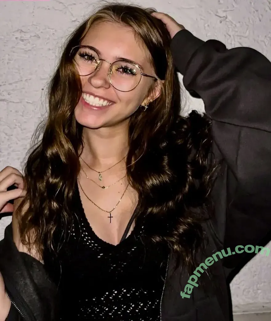 Anna Kauer nude photo #0082 (anna_kauer / anna_kauer04)