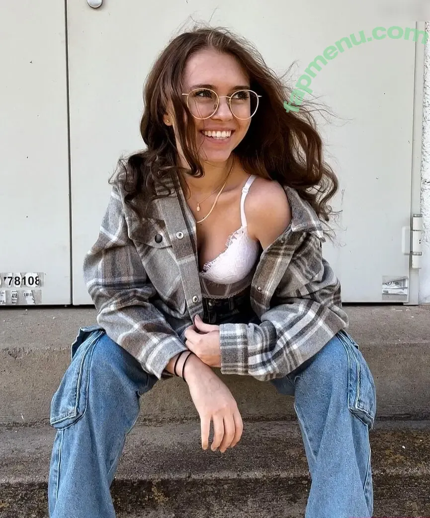 Anna Kauer nude photo #0103 (anna_kauer / anna_kauer04)