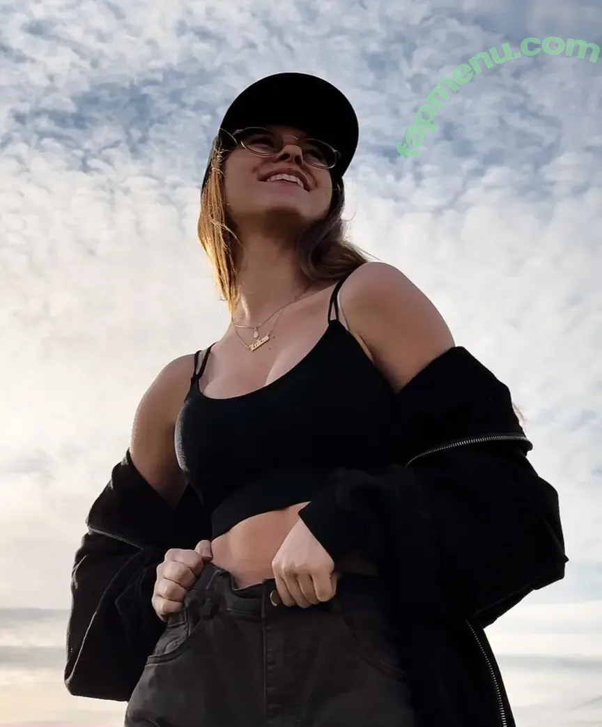 Anna Kauer nude photo #0115 (anna_kauer / anna_kauer04)