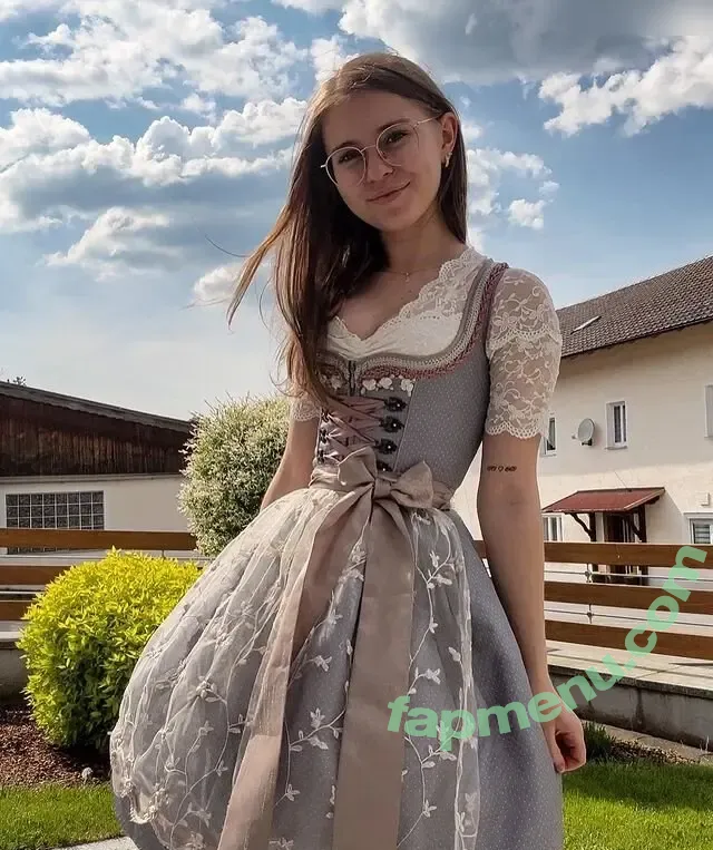 Anna Kauer nude photo #0128 (anna_kauer / anna_kauer04)