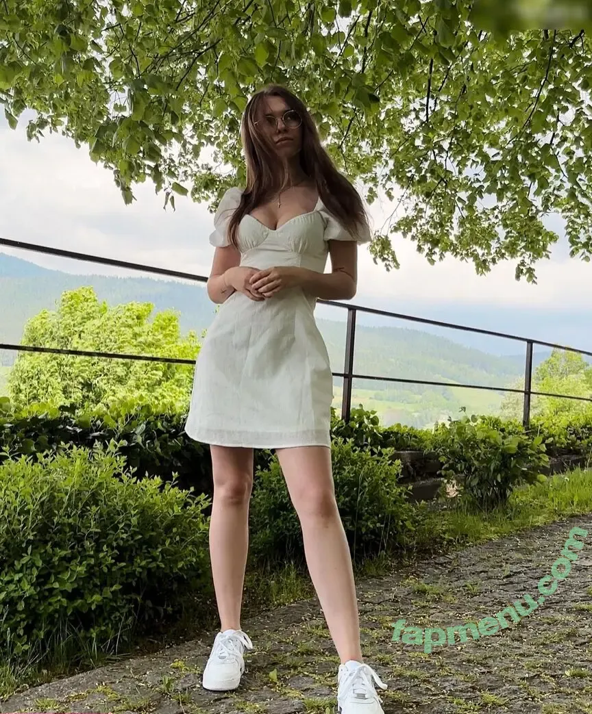 Anna Kauer nude photo #0144 (anna_kauer / anna_kauer04)