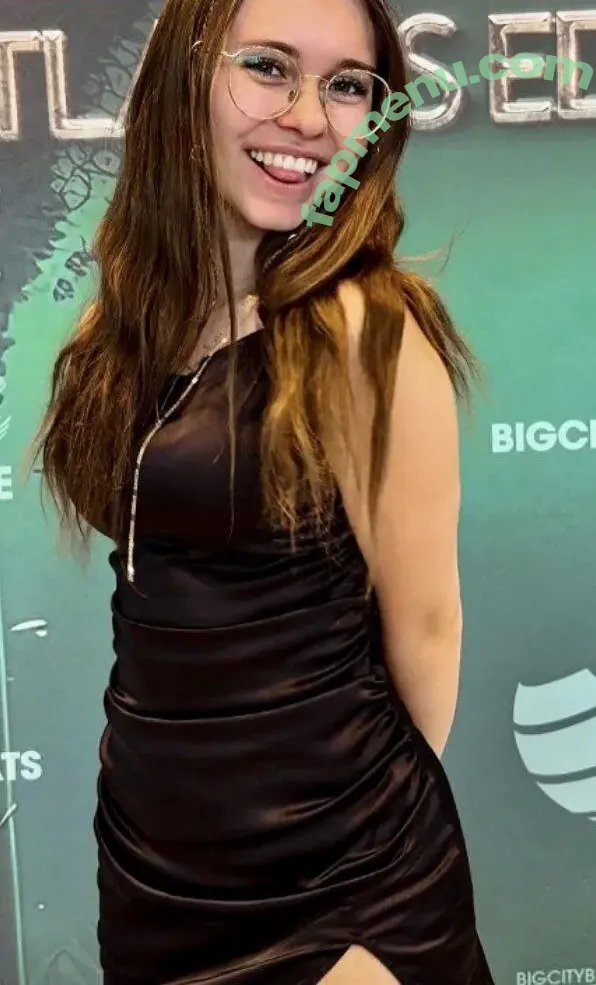 Anna Kauer nude photo #0168 (anna_kauer / anna_kauer04)