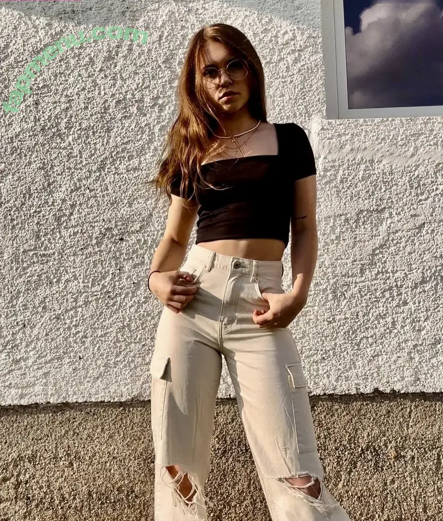 Anna Kauer nude photo #0182 (anna_kauer / anna_kauer04)