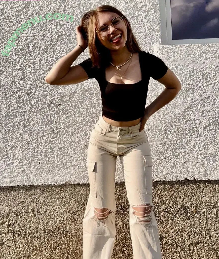 Anna Kauer nude photo #0183 (anna_kauer / anna_kauer04)