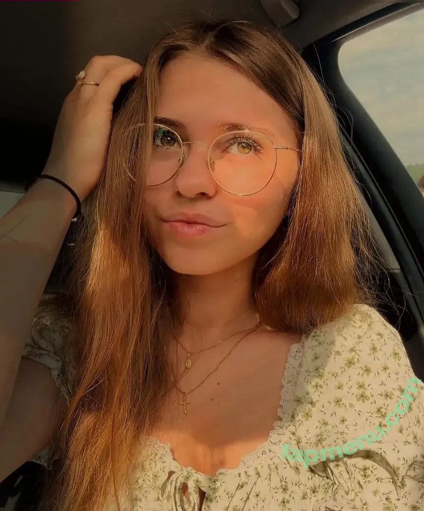 Anna Kauer nude photo #0202 (anna_kauer / anna_kauer04)