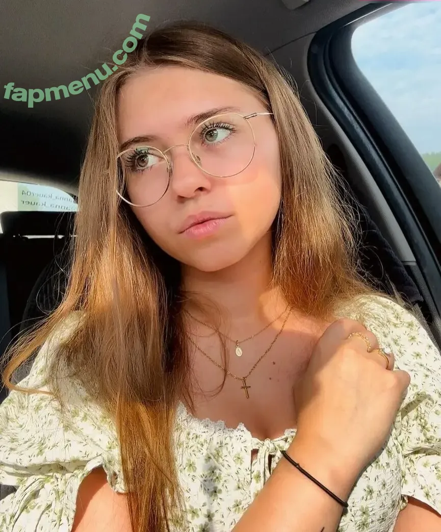 Anna Kauer nude photo #0207 (anna_kauer / anna_kauer04)