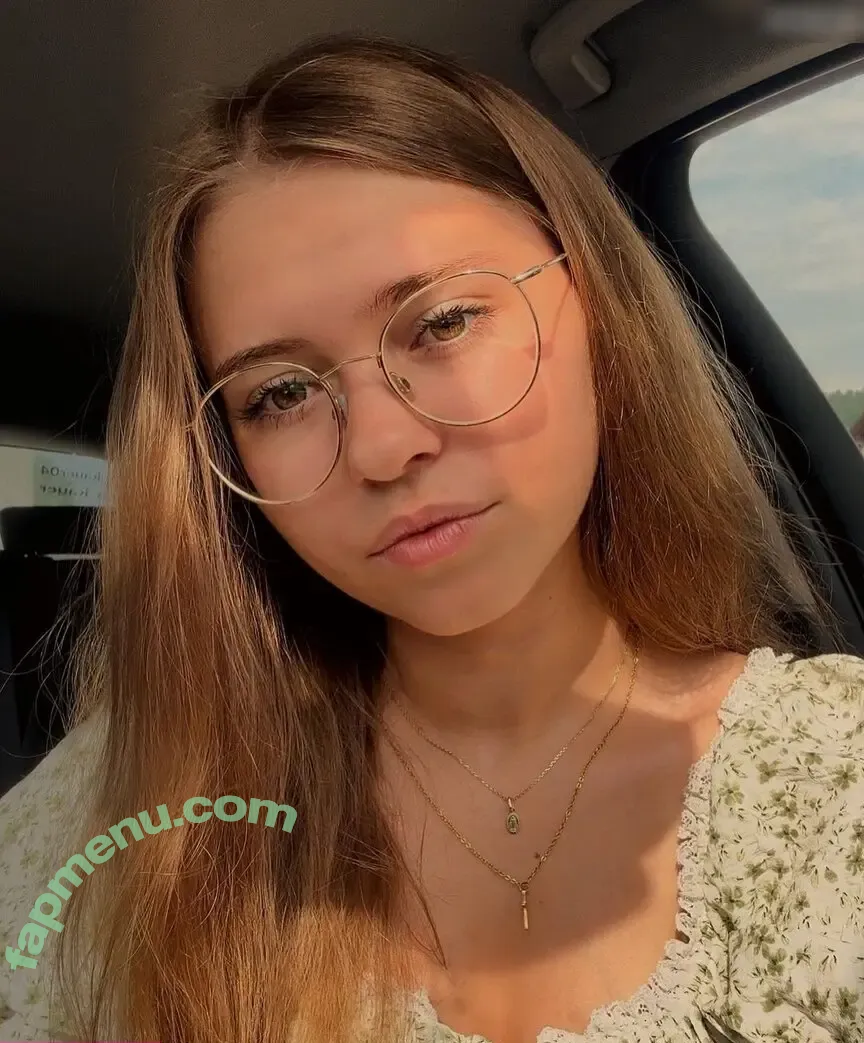 Anna Kauer nude photo #0222 (anna_kauer / anna_kauer04)