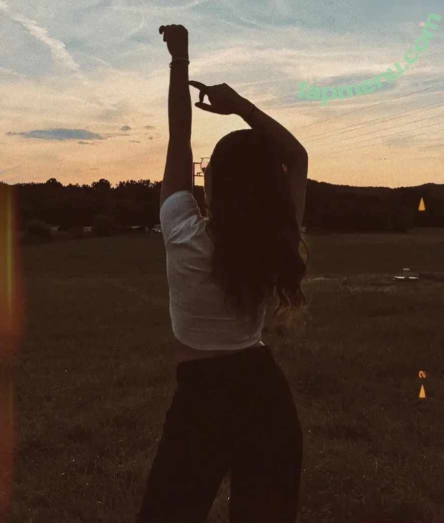 Anna Kauer nude photo #0264 (anna_kauer / anna_kauer04)