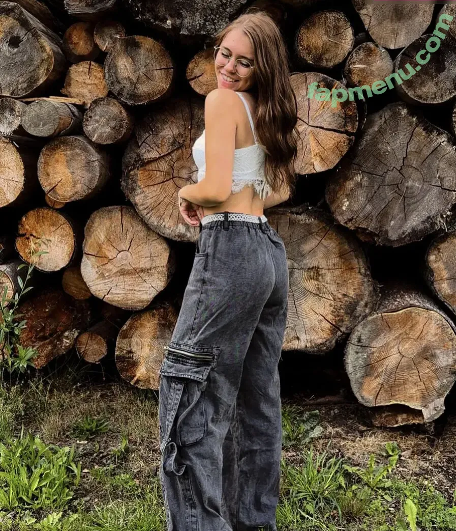 Anna Kauer nude photo #0293 (anna_kauer / anna_kauer04)