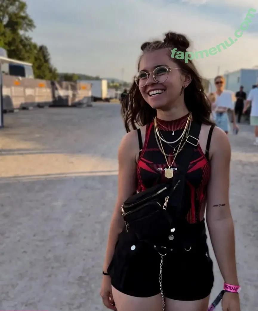 Anna Kauer nude photo #0306 (anna_kauer / anna_kauer04)