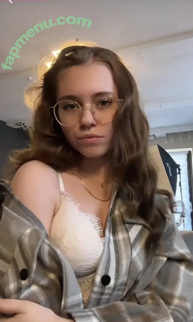 Anna Kauer nude photo #0326 (anna_kauer / anna_kauer04)