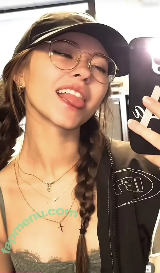 Anna Kauer nude photo #0397 (anna_kauer / anna_kauer04)