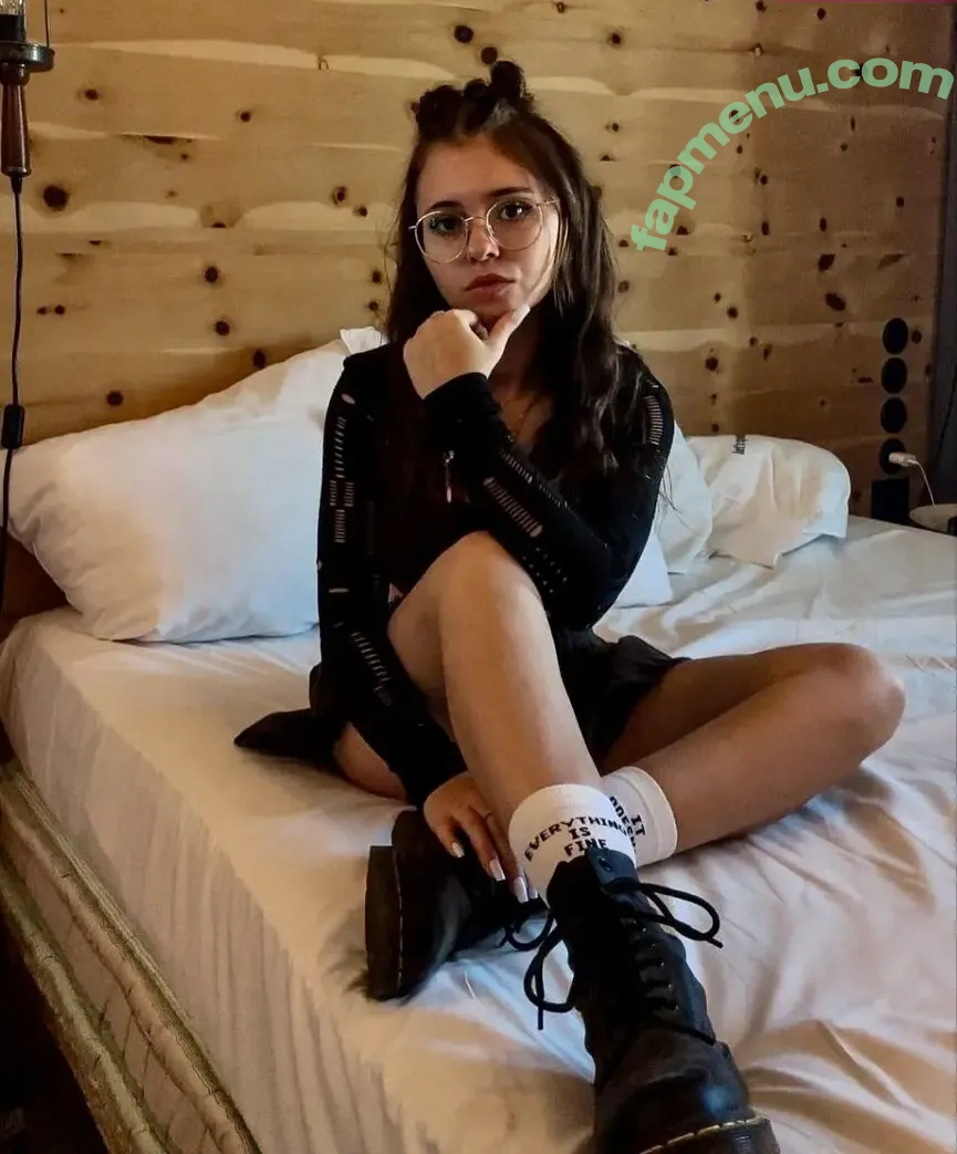 Anna Kauer nude photo #0429 (anna_kauer / anna_kauer04)