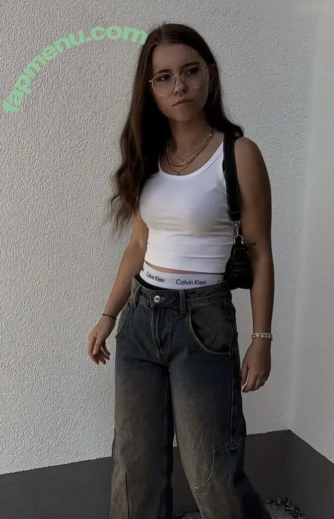 Anna Kauer nude photo #0457 (anna_kauer / anna_kauer04)