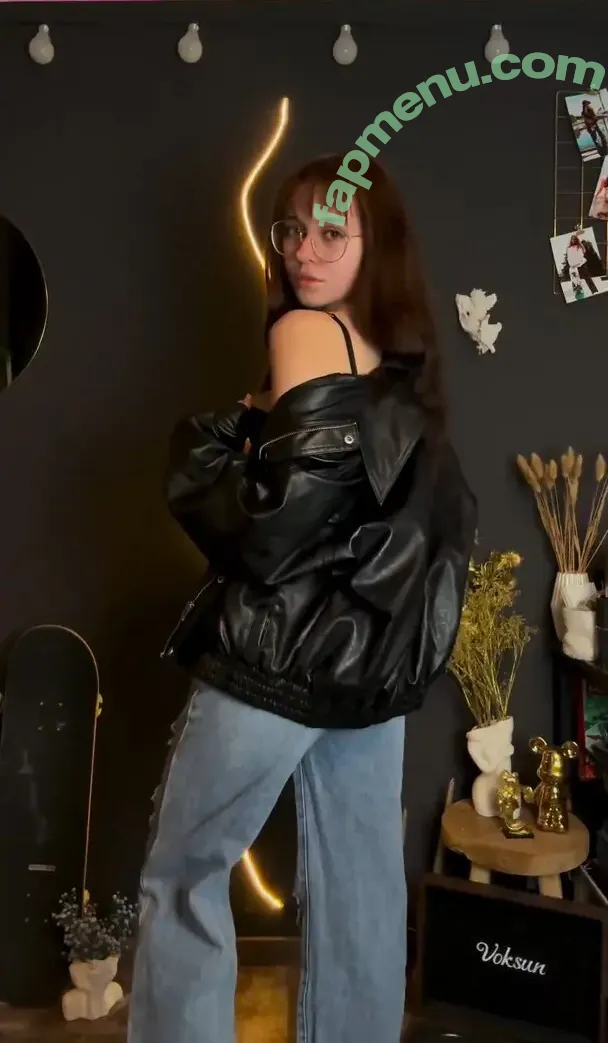 Anna Kauer nude photo #0600 (anna_kauer / anna_kauer04)