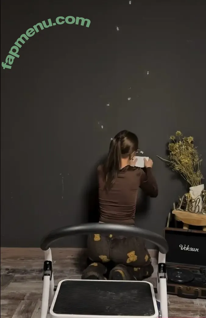 Anna Kauer nude photo #1199 (anna_kauer / anna_kauer04)