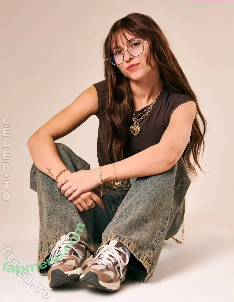 Anna Kauer nude photo #1218 (anna_kauer / anna_kauer04)