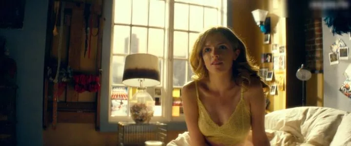 Anna Kendrick / AnnaKendrick47 nude photo #1378