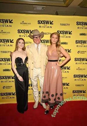 Anna Kendrick / AnnaKendrick47 nude photo #1803