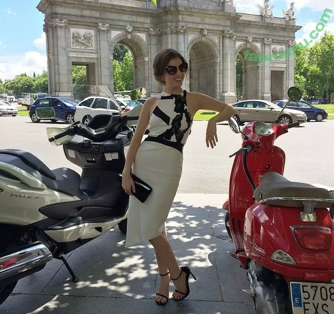 Anna Kendrick nude photo #1041 (AnnaKendrick47)