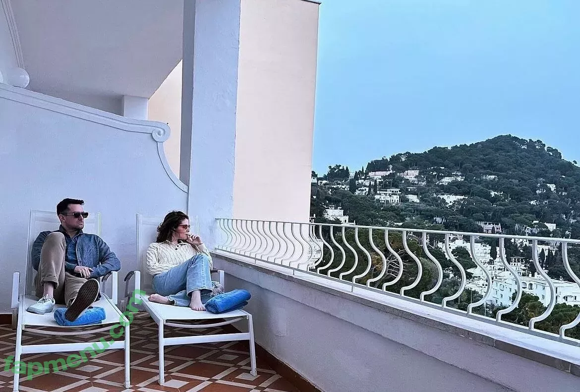 Anna Kendrick nude photo #1087 (AnnaKendrick47)