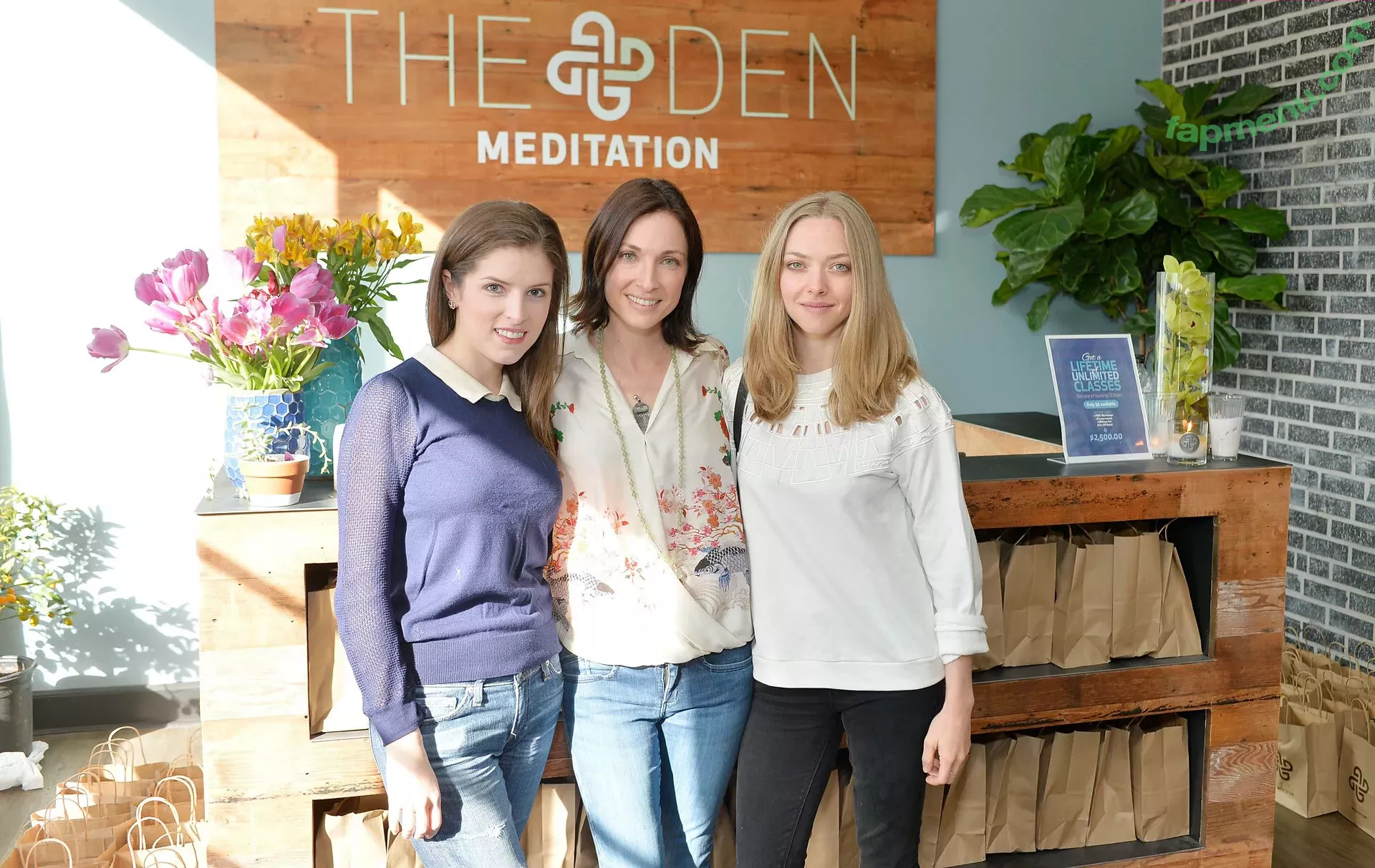 Anna Kendrick nude photo #1192 (AnnaKendrick47)