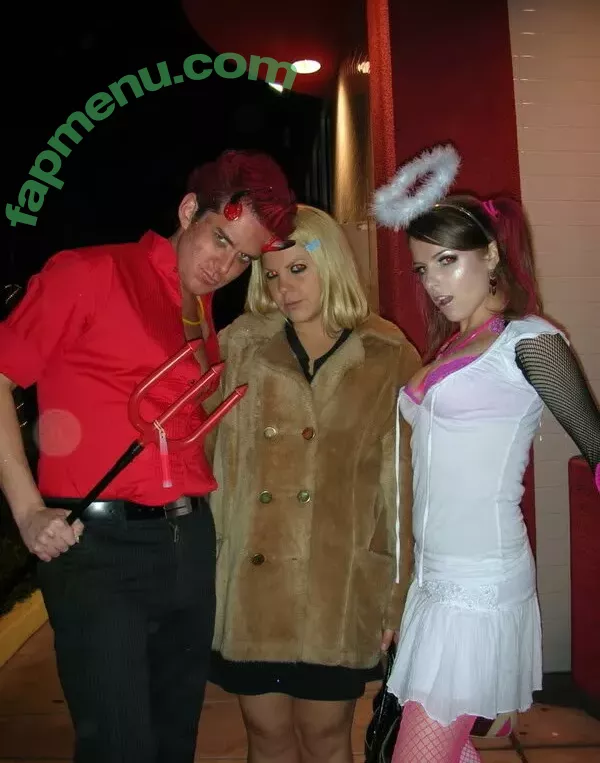 Anna Kendrick nude photo #1512 (AnnaKendrick47)