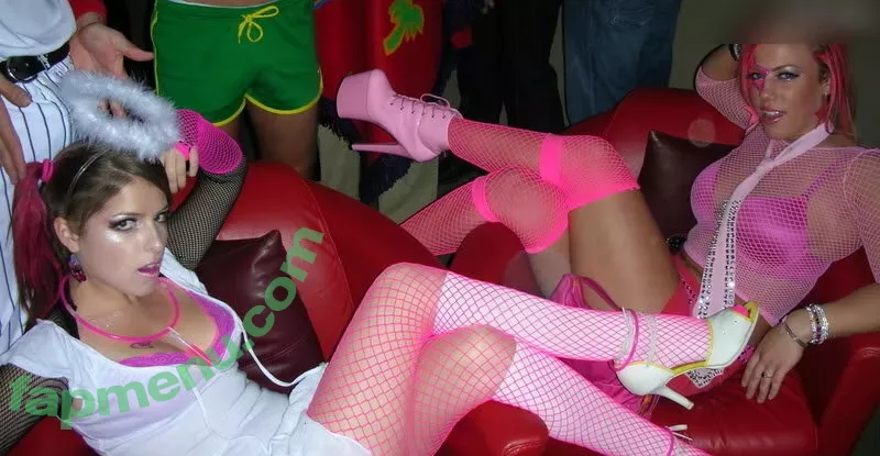 Anna Kendrick nude photo #1513 (AnnaKendrick47)