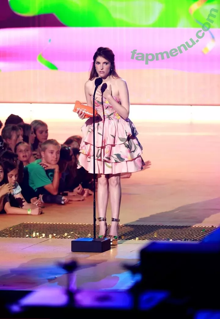 Anna Kendrick nude photo #1529 (AnnaKendrick47)