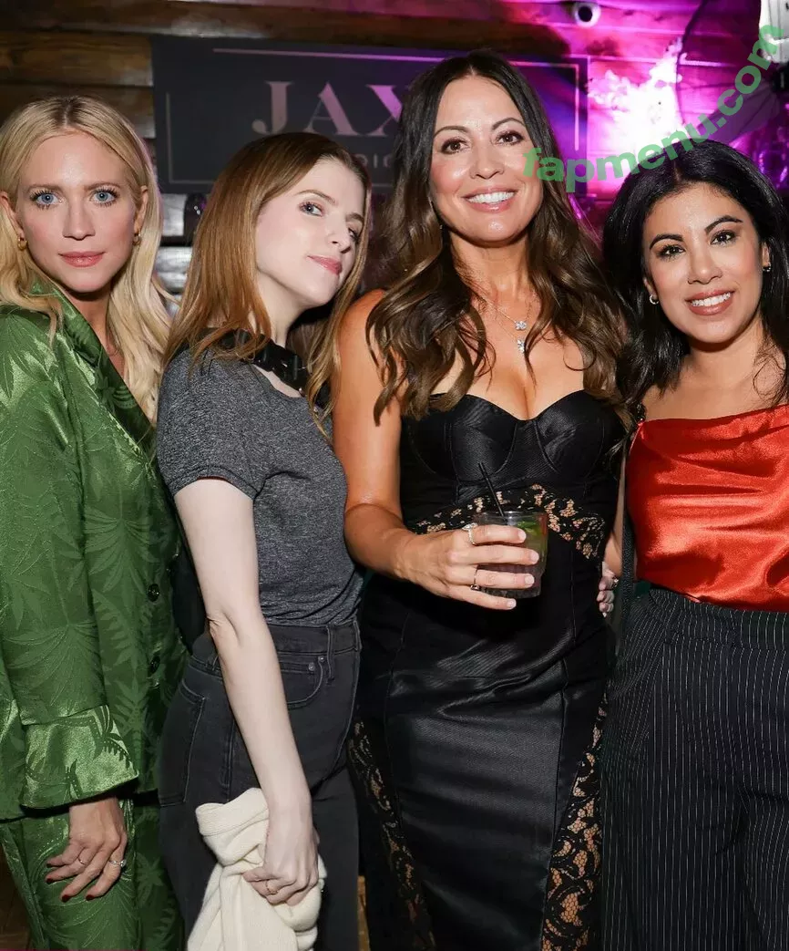 Anna Kendrick nude photo #1581 (AnnaKendrick47)