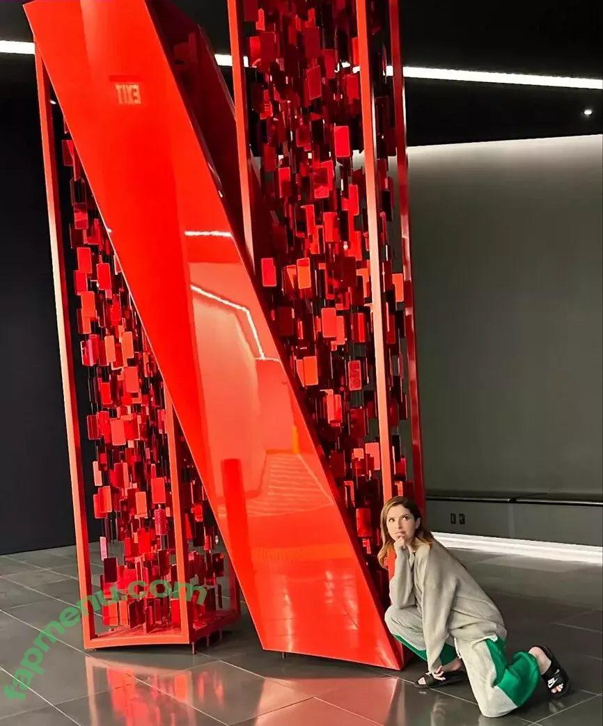 Anna Kendrick nude photo #1588 (AnnaKendrick47)