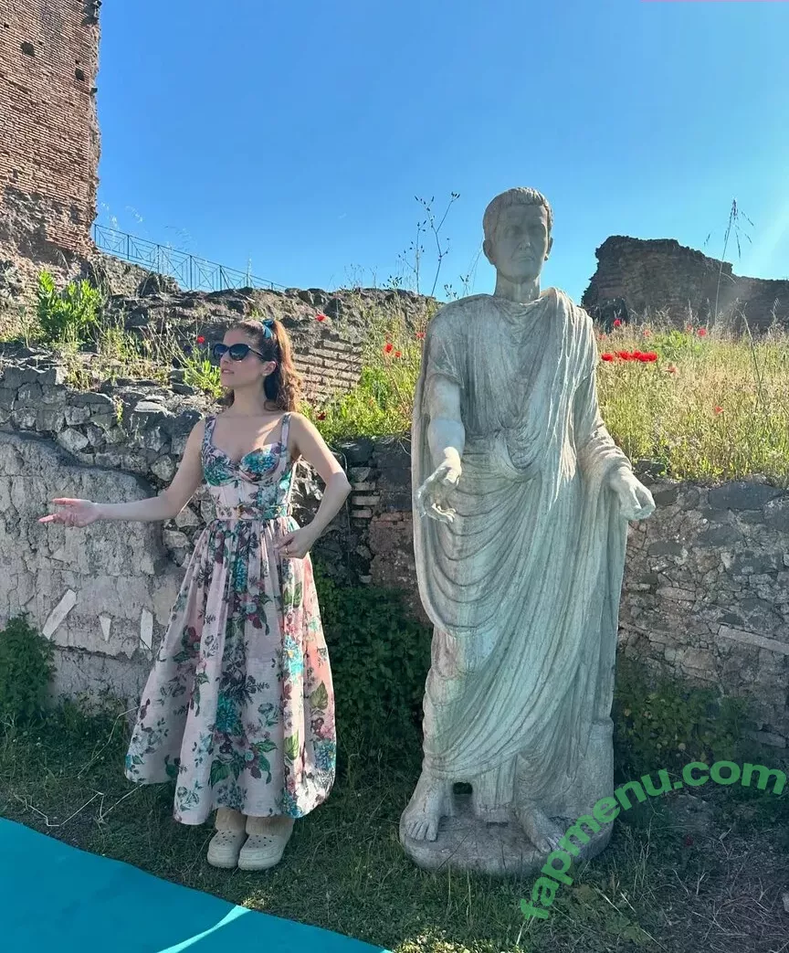 Anna Kendrick nude photo #1590 (AnnaKendrick47)