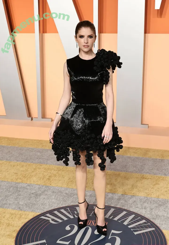 Anna Kendrick nude photo #1782 (AnnaKendrick47)