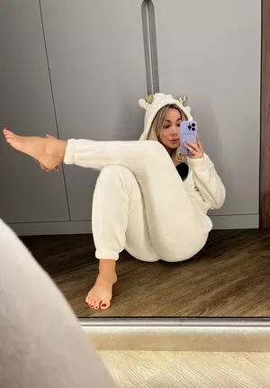 Anna Kostenko / annetkostenko nude photo #0405