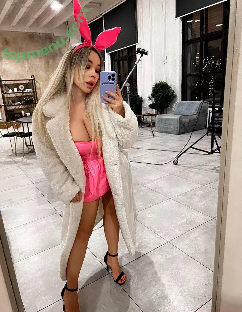 Anna Kostenko nude photo #0399 (annetkostenko)