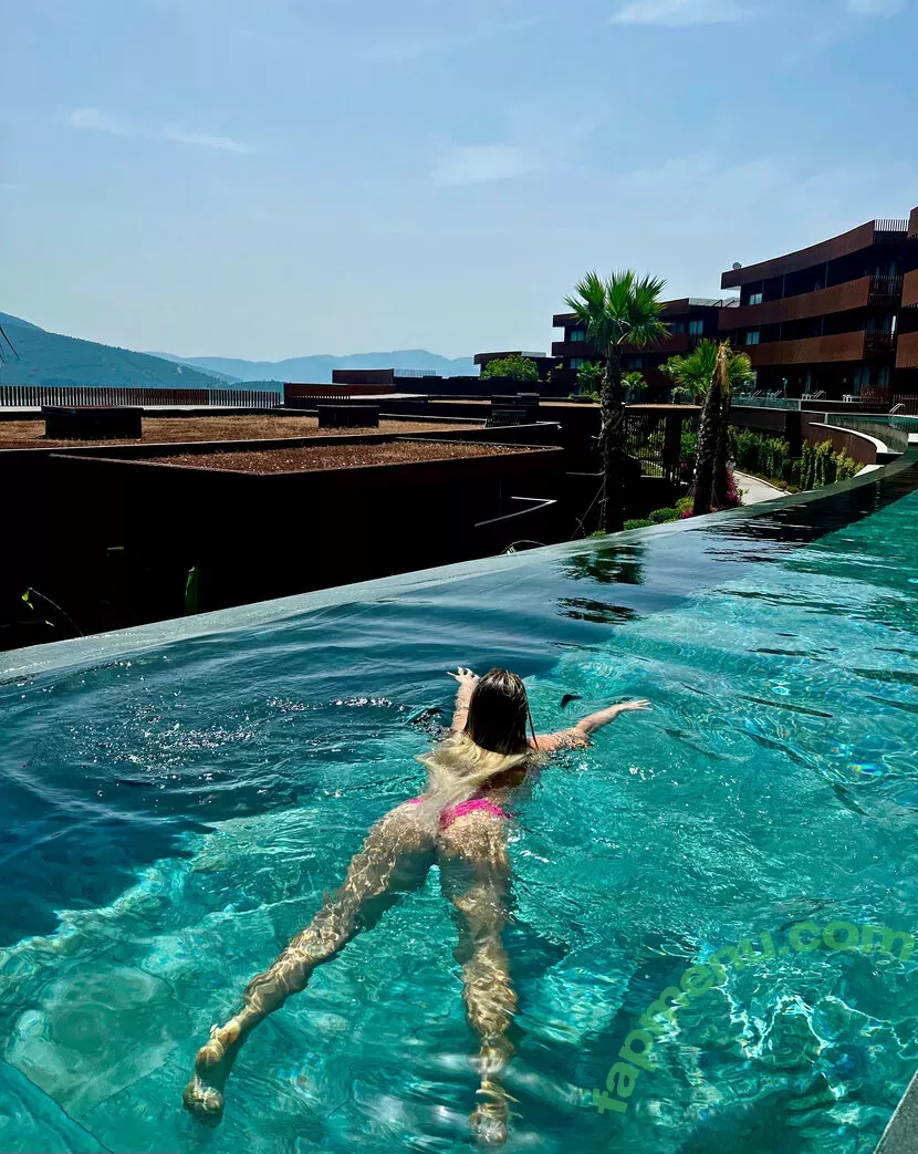 Anna Kostenko nude photo #0653 (annetkostenko)