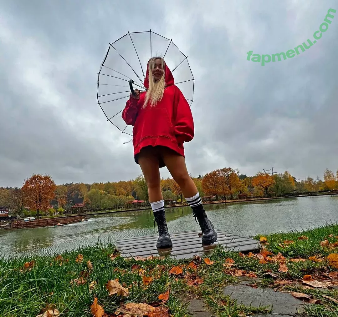 Anna Kostenko nude photo #0914 (annetkostenko)