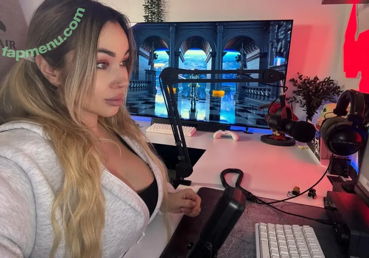 Anna Kostenko nude photo #1065 (annetkostenko)