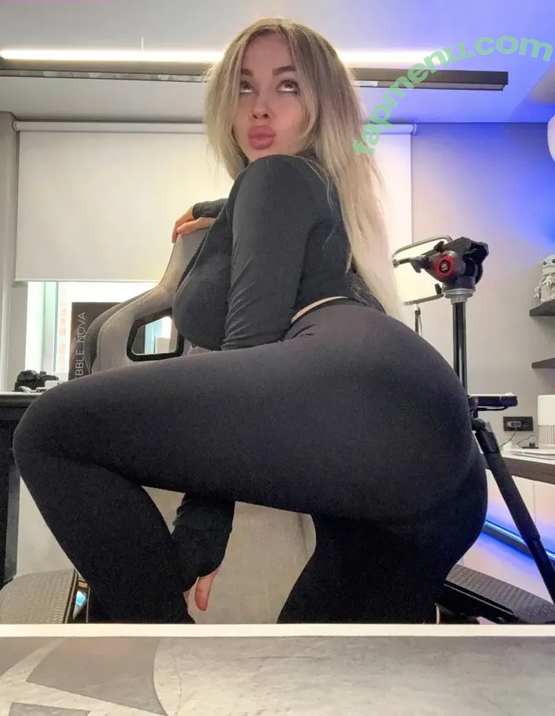 Anna Kostenko nude photo #1171 (annetkostenko)