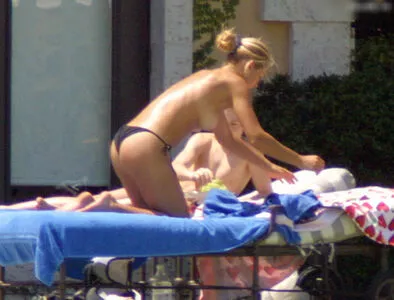 Anna Kournikova / annakournikova nude photo #0236