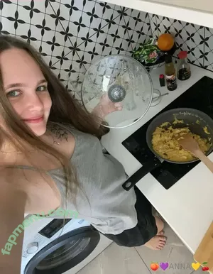 anna_love66 / anna__love66 nude photo #0180