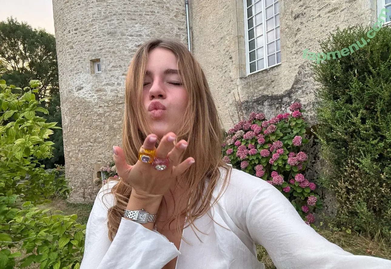 Anna Malyg0n nude photo #0005 (mmollyyy.ann)